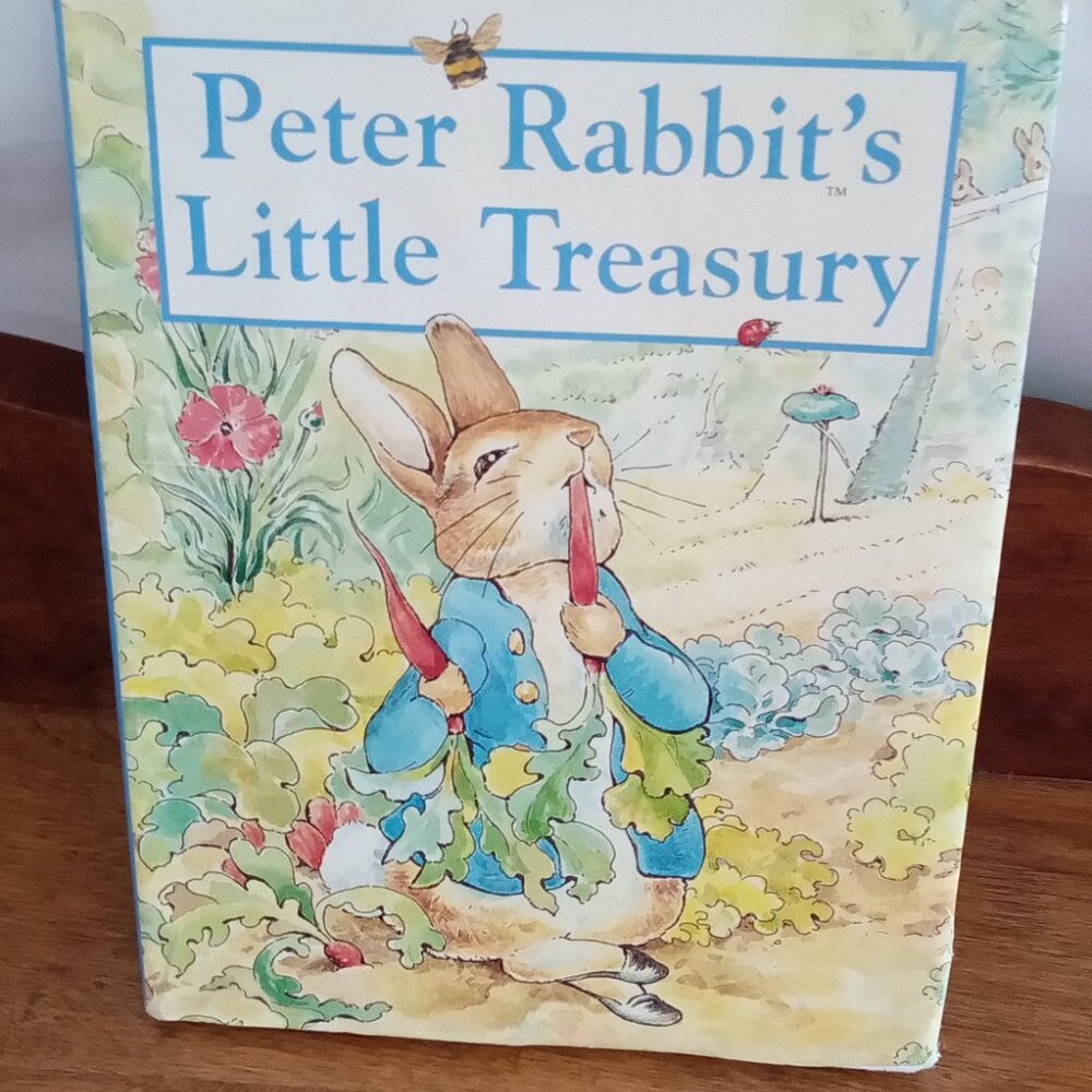 2 Children's Books - Picture 5 of 7